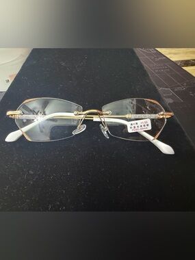 Gold Rimless Reading Glasses - +1.50 NWOT